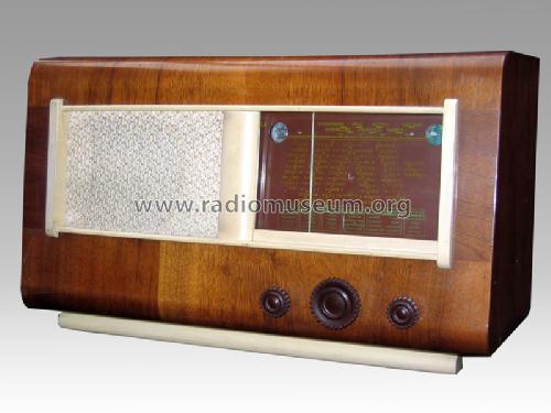 486; Savan Radio; (ID = 97033) Radio