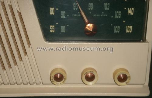 Silvertone 20 Ch= 132.877 Order=57E 020; Sears, Roebuck & Co. (ID = 1380544) Radio