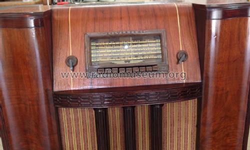 Silvertone 6438B Ch= 101.583 , ; Sears, Roebuck & Co. (ID = 1488674) Radio