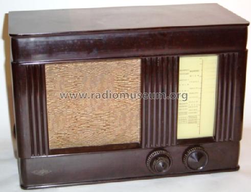 215N; Seibt, Dr. Georg (ID = 157328) Radio