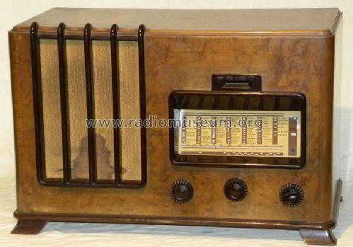 288W ; Seibt, Dr. Georg (ID = 689960) Radio