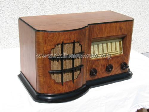 326W ; Seibt, Dr. Georg (ID = 321942) Radio