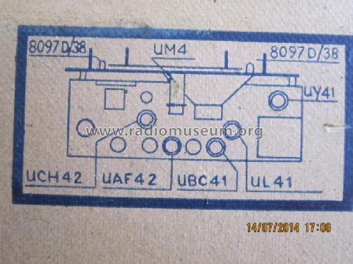 RA40A; Radiola marque (ID = 1684842) Radio