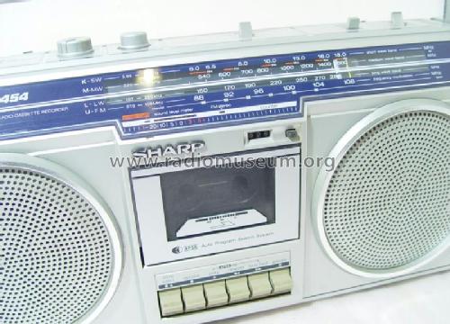 FM/FM Stereo SW/MW/LW 4 Band Radio Recorder GF-5454H; Sharp; Osaka (ID = 1164788) Radio