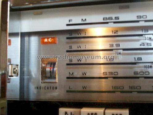 Multi Band Deluxe FV-1710; Sharp; Osaka (ID = 1131665) Radio