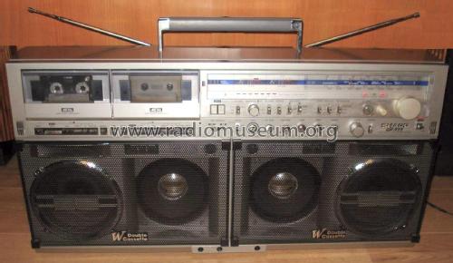 The Searcher 4 Band Stereo Radio Cassette Recorder GF-777Z; Sharp; Osaka (ID = 2051983) Radio