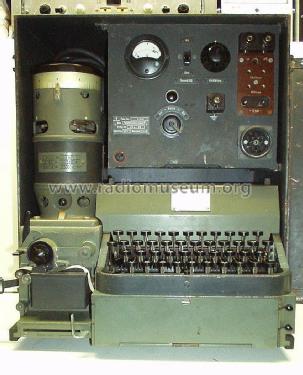 Feldfernschreiber - Telegrafentypenbildschreiber T typ 58 T Bs/24a-32 ; Siemens & Halske, - (ID = 1772180) Military