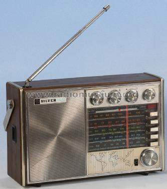 Voyager Super 14F911L; Silver Brand - Shin- (ID = 1204967) Radio
