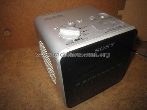 Digicube ICF-C10W; Sony Corporation; (ID = 2119009) Radio