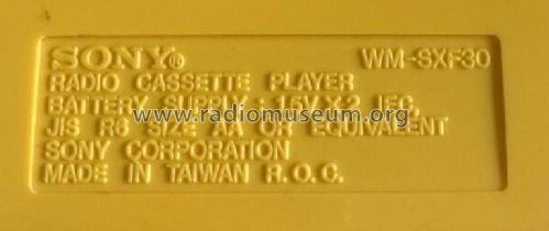 Radio Cassette Player - Sports Walkman FM/AM WM-SXF30; Sony Corporation; (ID = 2740936) Radio