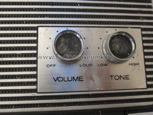 8 Transistor 7R-55; Sony Corporation; (ID = 1410312) Radio