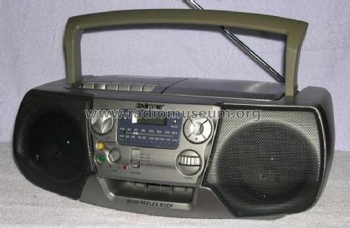 CD Radio Cassette-Corder CFD-V17; Sony Corporation; (ID = 728888) Radio