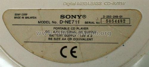CD Walkman D-NE711; Sony Corporation; (ID = 1487614) R-Player