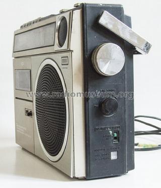 FM/MW/SW1/SW2 Cassette-Corder CFM-31S; Sony Corporation; (ID = 1393161) Radio