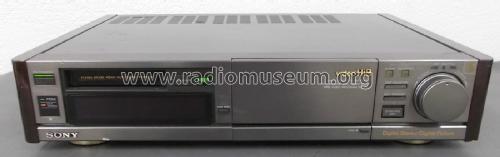 Video Cassette Recorder - Digital Stereo/Digital Picture - Video Hi8 EV-S1000E; Sony Corporation; (ID = 1749944) R-Player