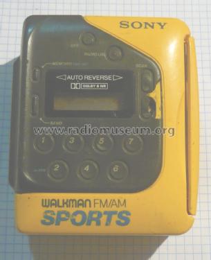 Walkman FM/AM Sports Radio Cassette Player WM-F2078; Sony Corporation; (ID = 1926651) Radio