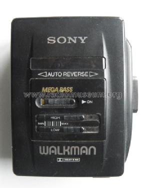 Walkman Mega Bass WM-2055; Sony Corporation; (ID = 1199677) Enrég.-R