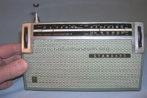 All Wave Transistor 8 SR-H105L; Standard Radio Corp. (ID = 584148) Radio