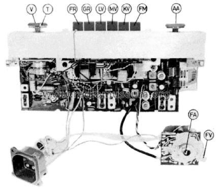 B1930T Ch= T10A; Stern & Stern (ID = 1906501) Radio