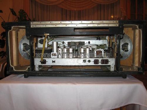 Estonia 3M; Punane, (ID = 730198) Radio