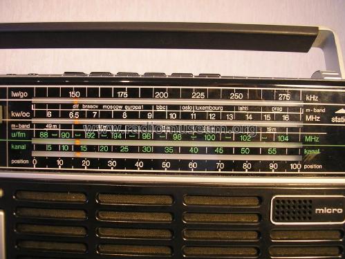 Bajazzo compact 102C; Telefunken (ID = 1210331) Radio