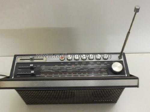 Bajazzo Universal 301; Telefunken (ID = 1632546) Radio