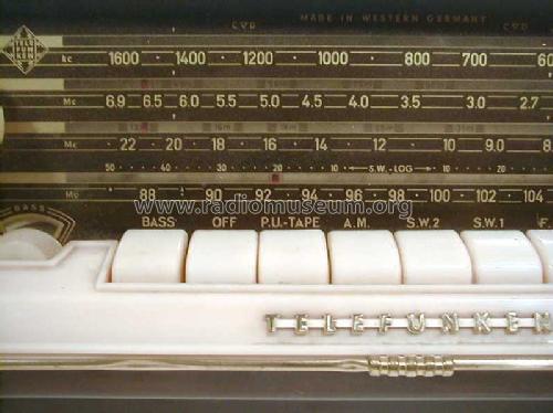 Gavotte 5253W; Telefunken (ID = 1743333) Radio