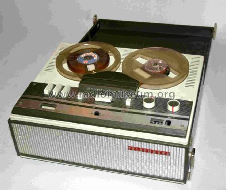 Magnetophon 105; Telefunken (ID = 487775) R-Player