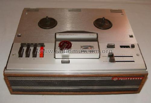 Magnetophon 210 M 210; Telefunken (ID = 424459) R-Player
