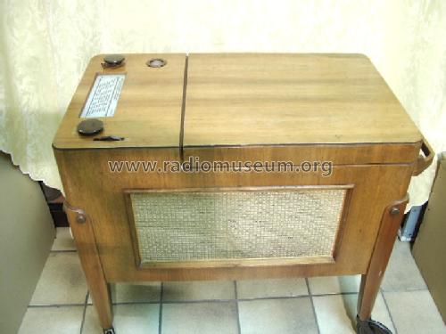 Sessel-Phono-Super M985; Telefunken (ID = 379418) Radio