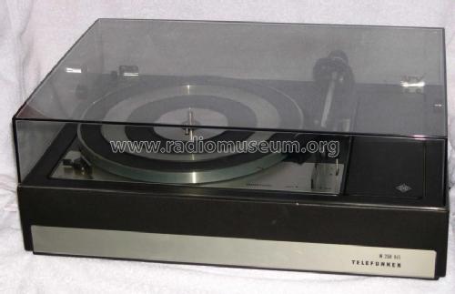 W258 HiFi; Telefunken (ID = 711106) R-Player