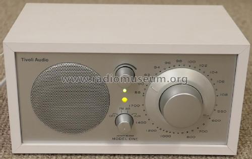 Henry Kloss Model One ; Tivoli Audio; (ID = 2058849) Radio