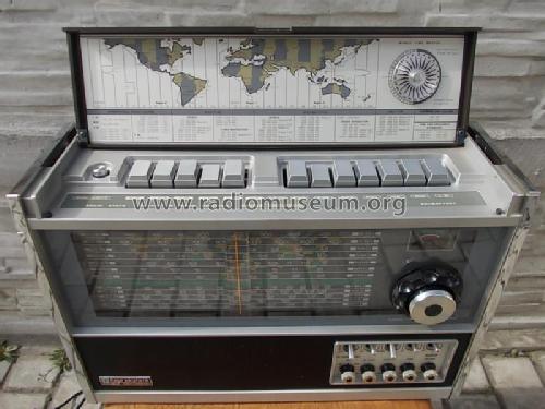 Skylark NR-52-F1; Tokyo brand (ID = 1636833) Radio