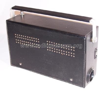 4 Band 9 Transistor 9L-780R; Toshiba Corporation; (ID = 1665207) Radio
