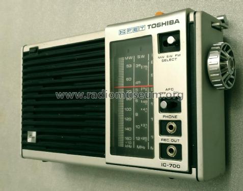 IC-700; Toshiba Corporation; (ID = 2322429) Radio