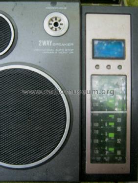 RT-580F; Toshiba Corporation; (ID = 1480394) Radio