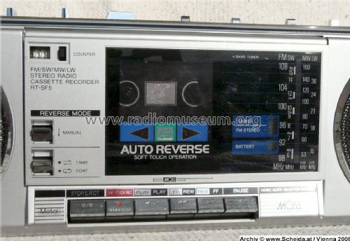 Stereo Radio Cassette Recorder RT-SF5; Toshiba Corporation; (ID = 511101) Radio
