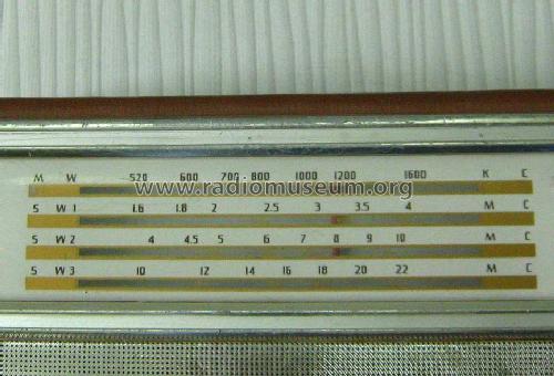 8 Transistor 4 Band 8L-788R; Toshiba Corporation; (ID = 1471399) Radio