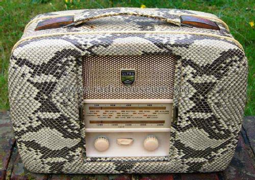 Coronation Twin Deluxe R906; Ultra Electric Ltd.; (ID = 670645) Radio