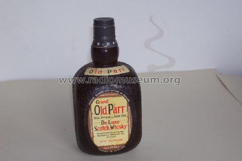 Grand Old Parr Scotch Whisky Japan 305; Unknown - CUSTOM (ID = 745057) Radio