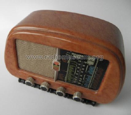 Scaled down radio models Miniatur-Nachbauten; Unknown to us - (ID = 806189) Radio