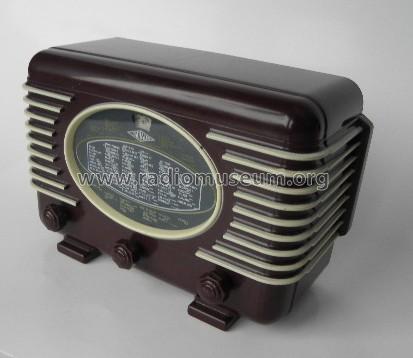 Scaled down radio models Miniatur-Nachbauten; Unknown to us - (ID = 886170) Radio