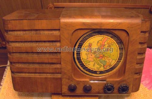 Vefsuper Lux MD/37; VEF Radio Works (ID = 158745) Radio
