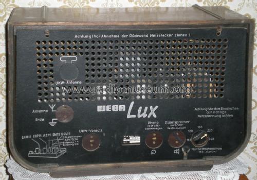 Lux 365W-4; Wega, (ID = 888989) Radio