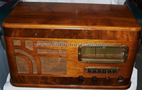 D713 Ambassador Truetone Ch= 6B; Western Auto Supply (ID = 1227060) Radio