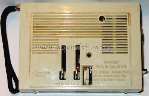 Escort - 8 Transistor RS21P08A; Westinghouse El. & (ID = 380049) Radio