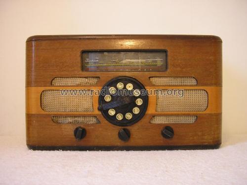 Exter 7M6; Wilcox-Gay Corp.; (ID = 1979820) Radio