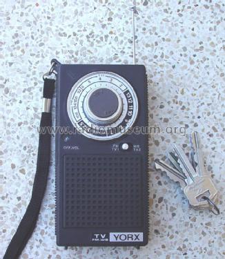 P3754; Yorx Electronics; (ID = 780805) Radio
