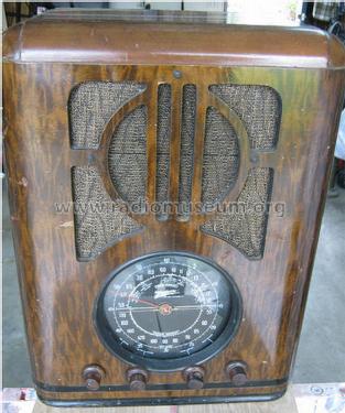 6J230 Ch= 5642; Zenith Radio Corp.; (ID = 1215371) Radio