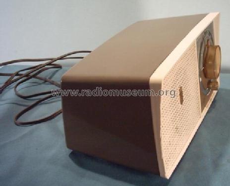 B511L 'The Trumpeteer' Ch= 5B10; Zenith Radio Corp.; (ID = 2160596) Radio